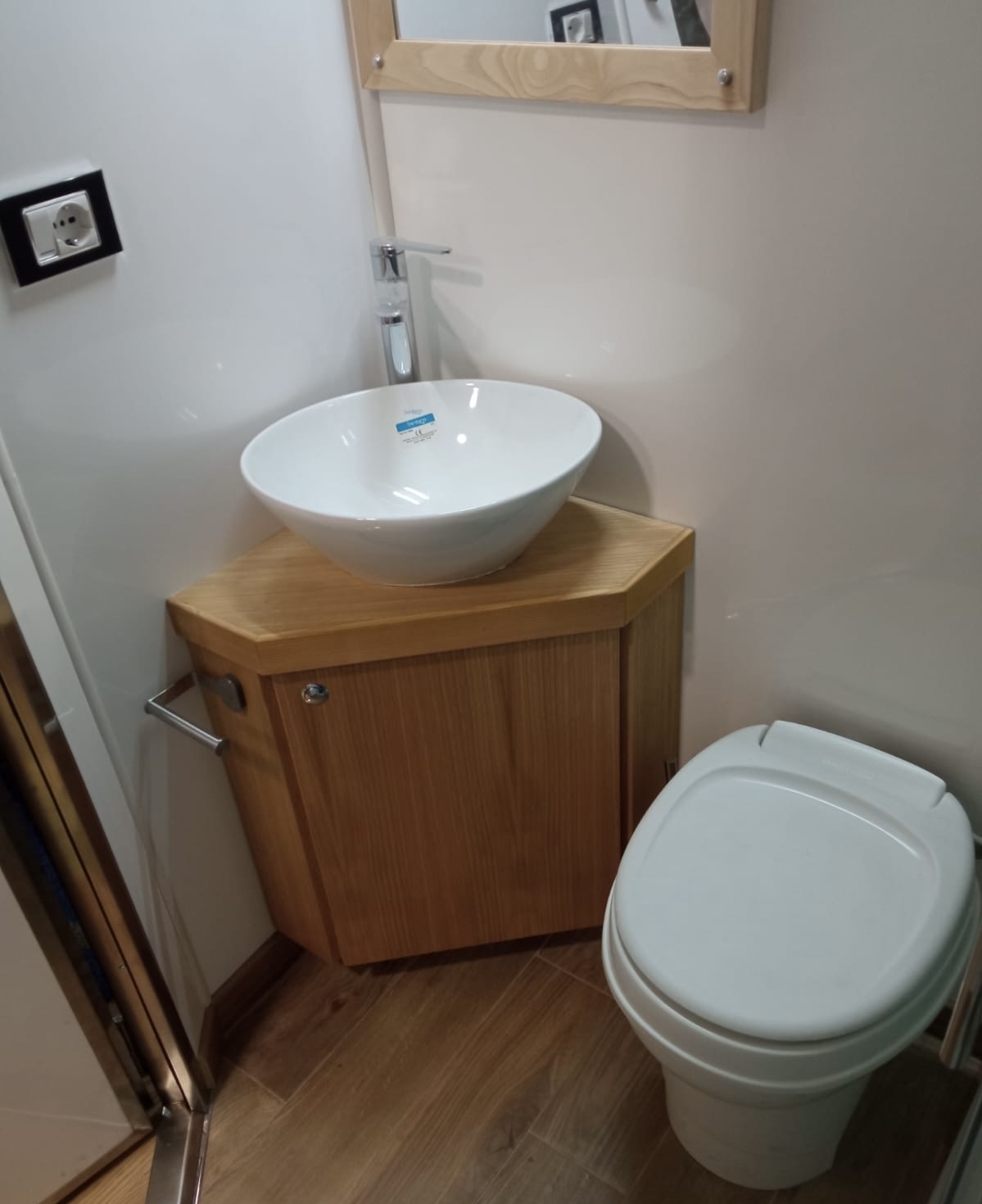 Camion trasporto cavalli usato IVECO EUROCARGO - HORSE MOVE