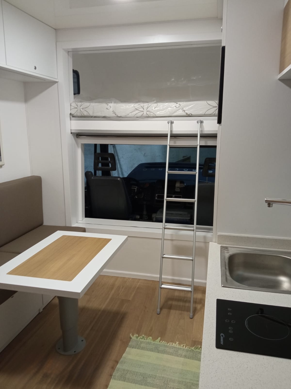 Camion trasporto cavalli usato IVECO EUROCARGO - HORSE MOVE