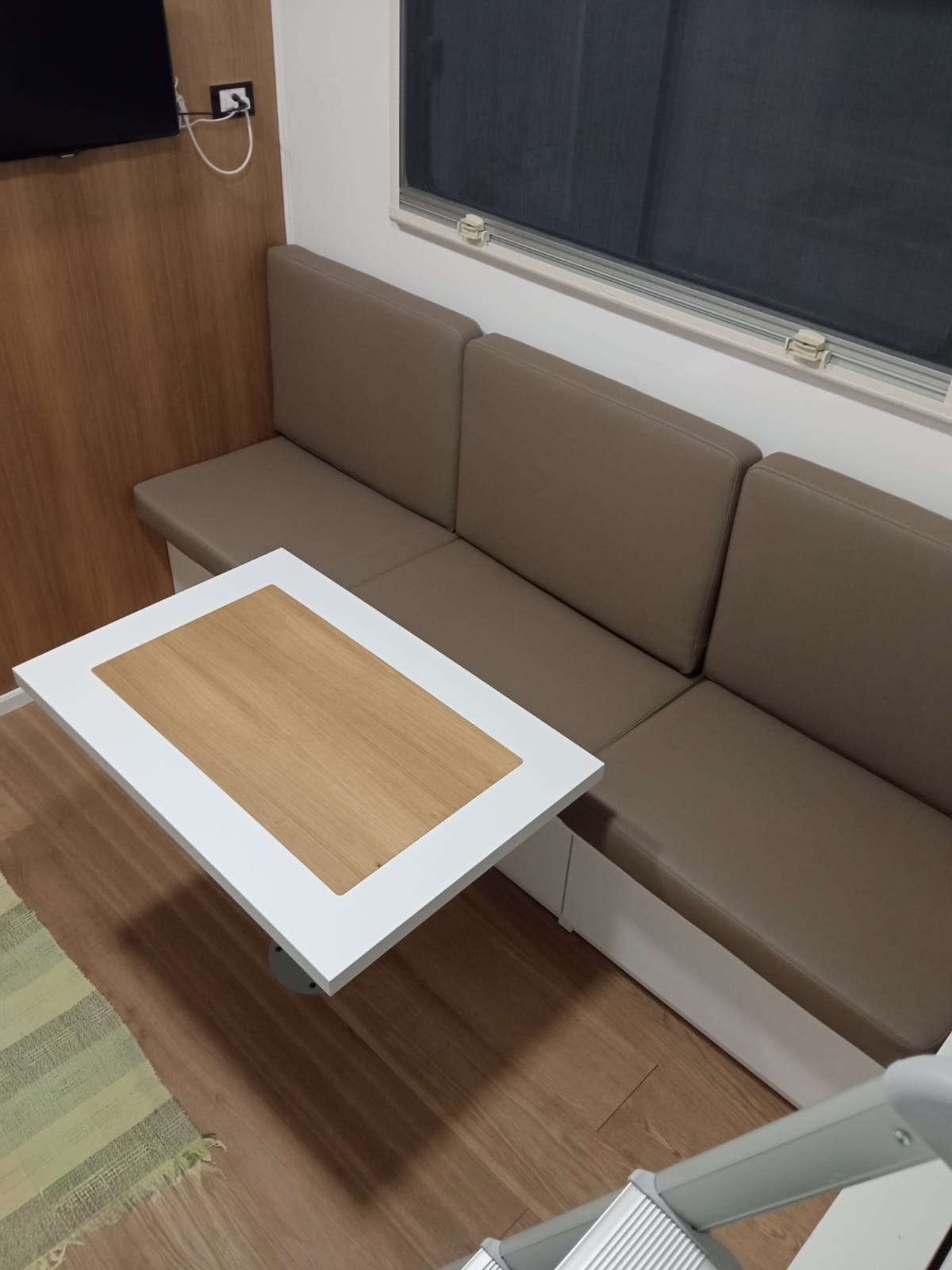 Camion trasporto cavalli usato IVECO EUROCARGO - HORSE MOVE