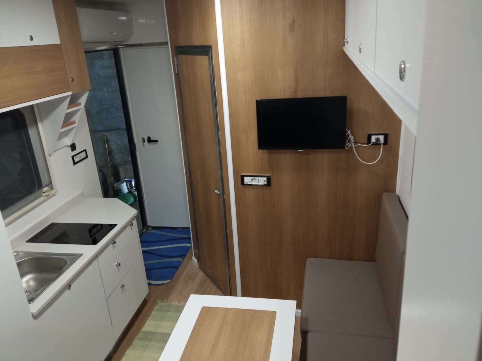 Camion trasporto cavalli usato IVECO EUROCARGO - HORSE MOVE