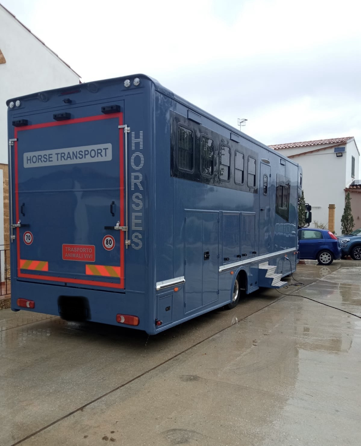 Camion trasporto cavalli usato IVECO EUROCARGO - HORSE MOVE