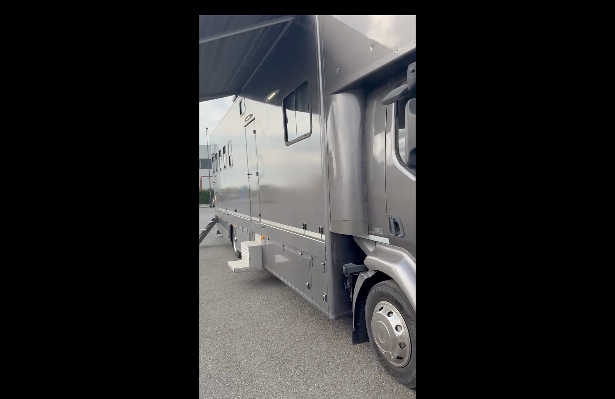 Renault Midlum 5 cavalli, living,gancio traino, USO SPECIALE