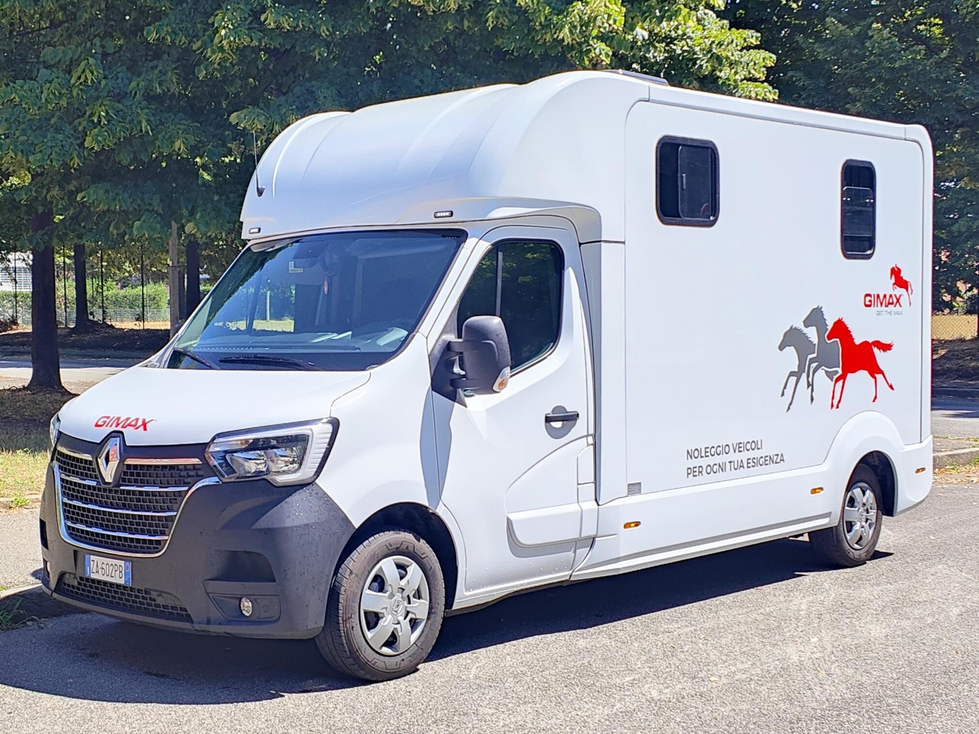 Renault Master Gancio Traino - Horse Move: la piattaforma per il trasporto cavalli. Noleggia mezzi, trova trasportatori. Confronta prezzi, leggi feedback, paga sicuro.